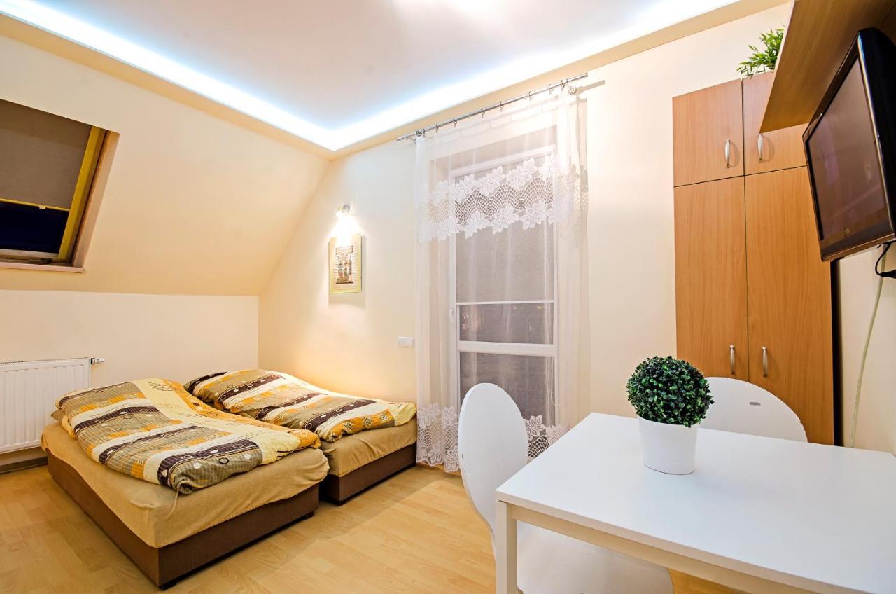 Studio16 Nowy Sącz Buitenkant foto